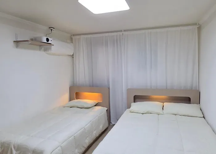 Apartamento 홍대 아늑한 서울 *